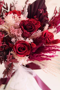 Love. Collection - How We Love Premium 9 Roses Petite Bouquet