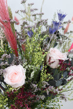 Load image into Gallery viewer, Spring/Summer Collection - World of Colours Premium Roses Bouquet (Multi-Colour Tone)
